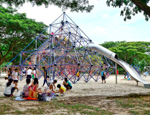 play-time-at-west-cost-park-in-singapore