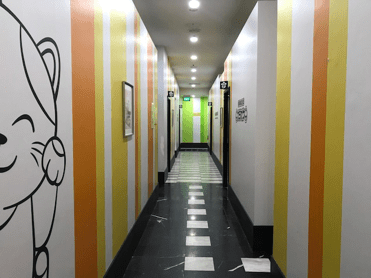 Hall at Manekineko Karaoke